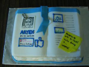 Facebook-cake